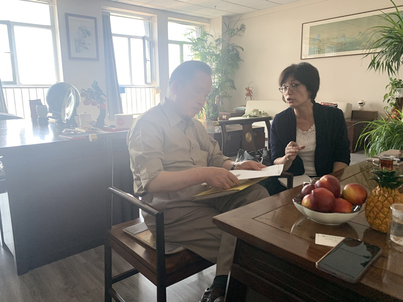 Byenveni kliyan Japonè yo vizite ak enspekte konpayi an